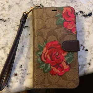 Coach XR Case/wristlet